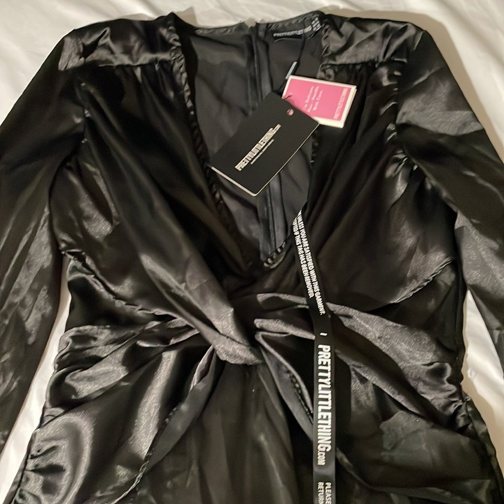 Dress - Picture 2 of 5